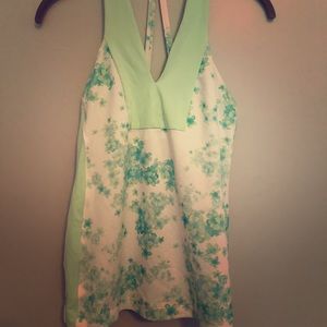 Lot of lululemon tanks! Excellent condition.